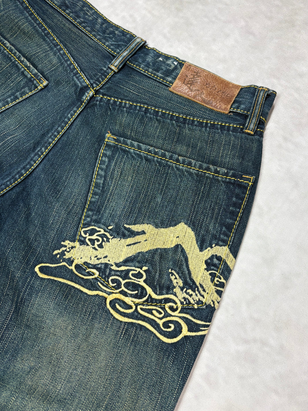 Vintage Big Train Osaka Baggy Jeans – Japanese Embroidered Denim (M)