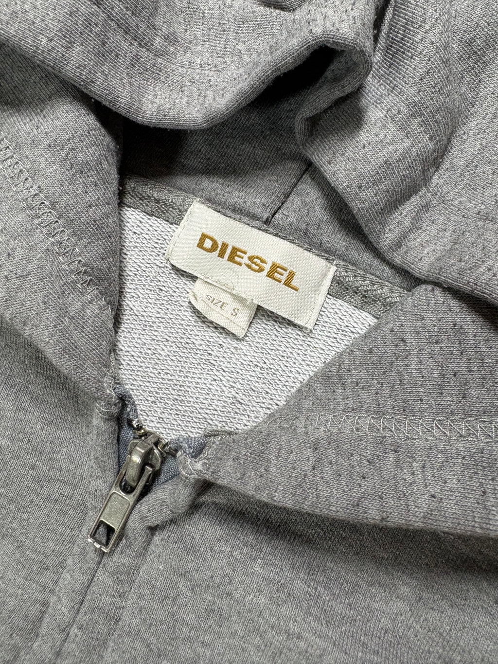 Vintage Diesel Zip Hoodie Grey – Y2K Logo Streetwear (S)