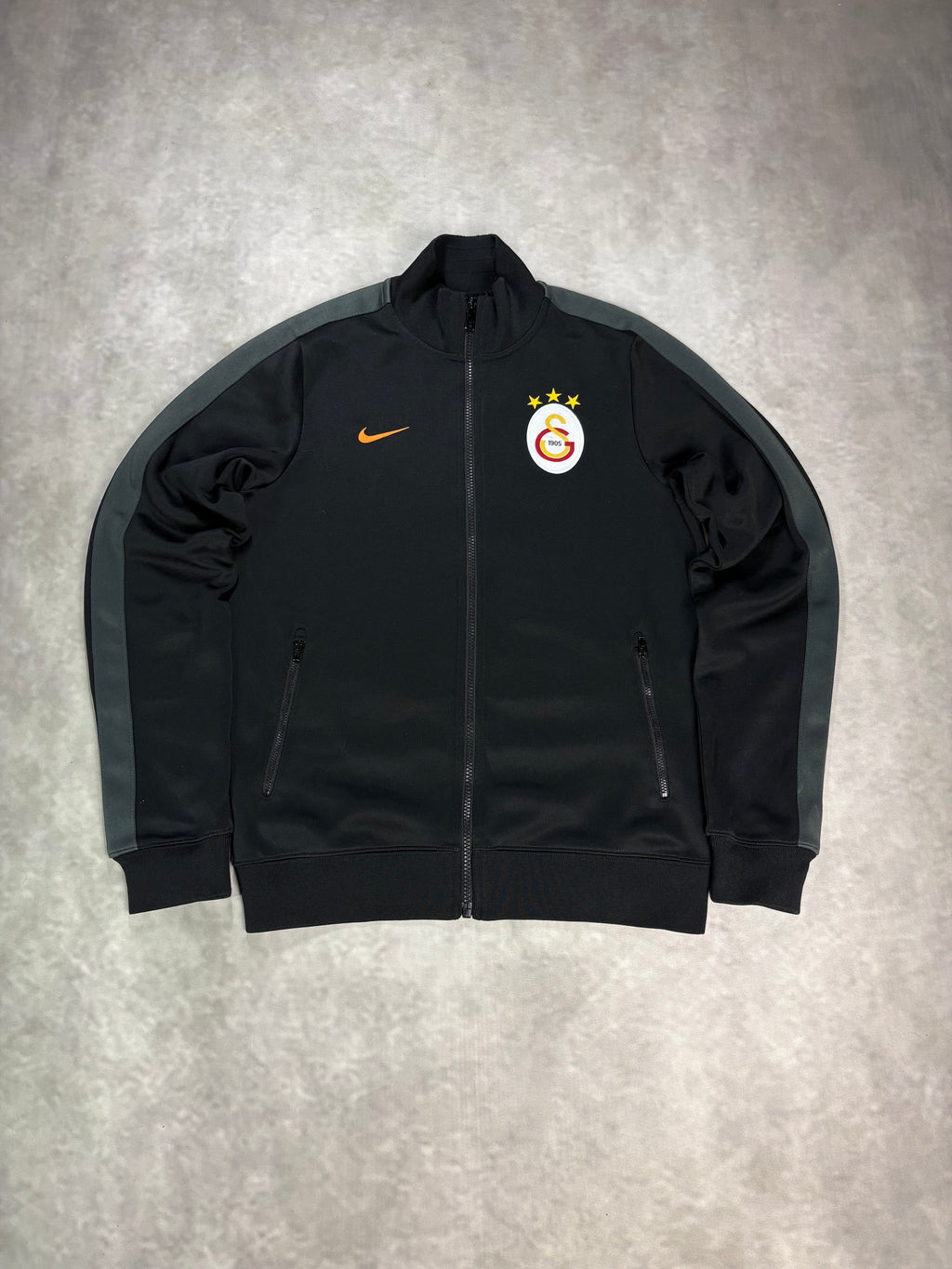 Nike Galatasaray Track Jacket Black – Football Streetwear Zip-Up (S)