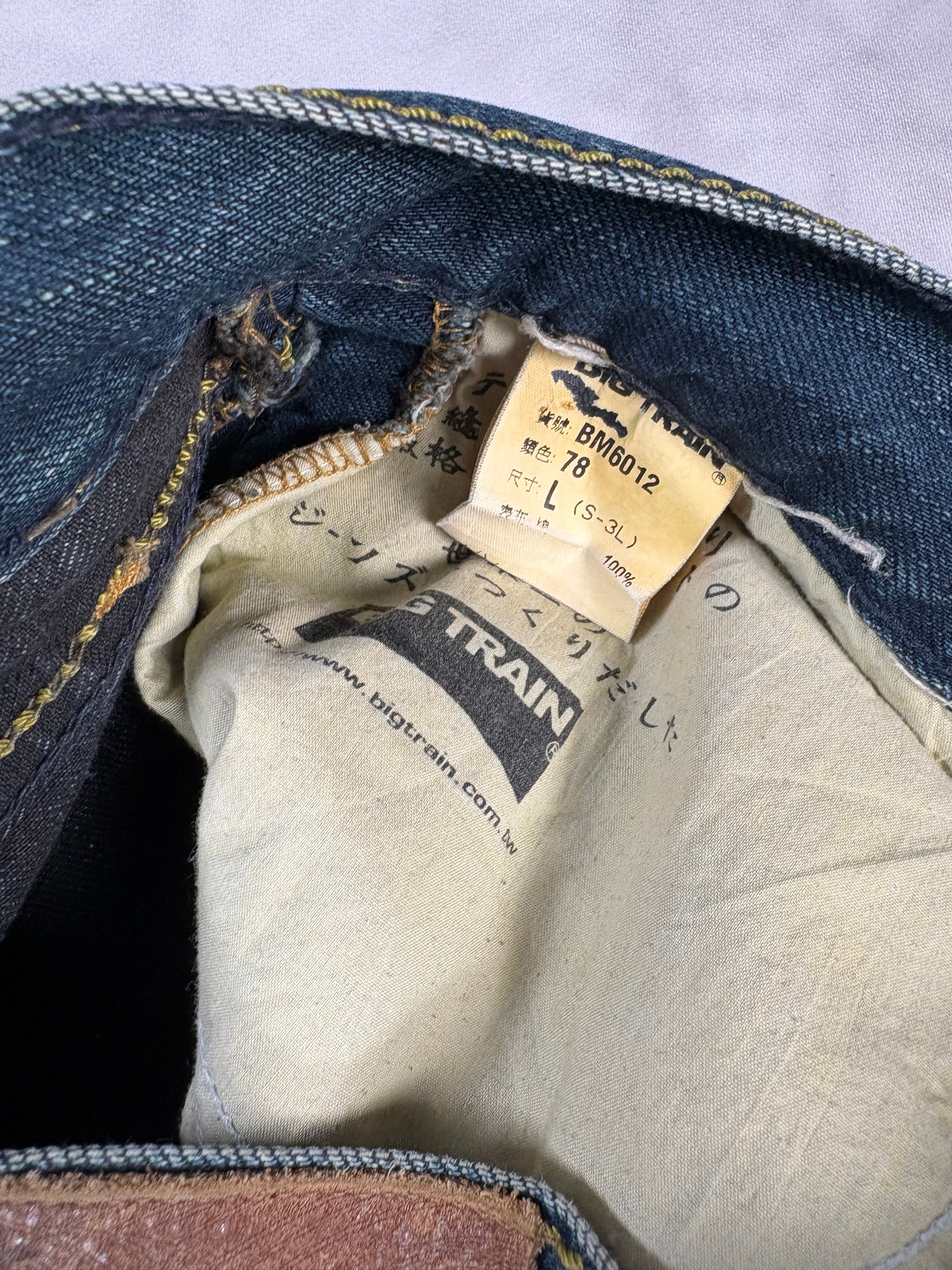 Vintage Big Train Osaka Baggy Jeans – Japanese Embroidered Denim (M)
