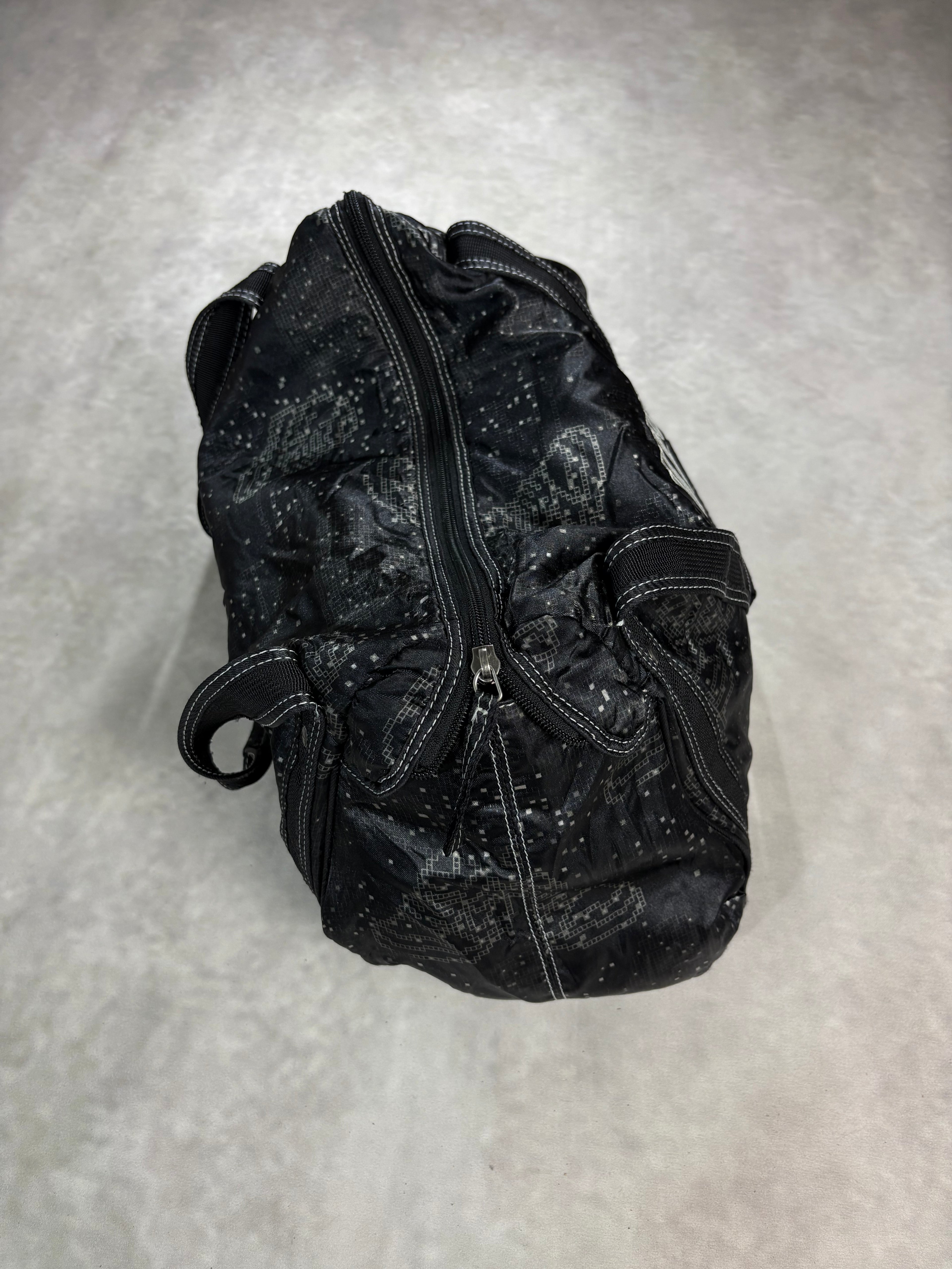 Vintage Nike Y2K Mini Duffel Bag – Black Pixel Pattern Shoulder Bag