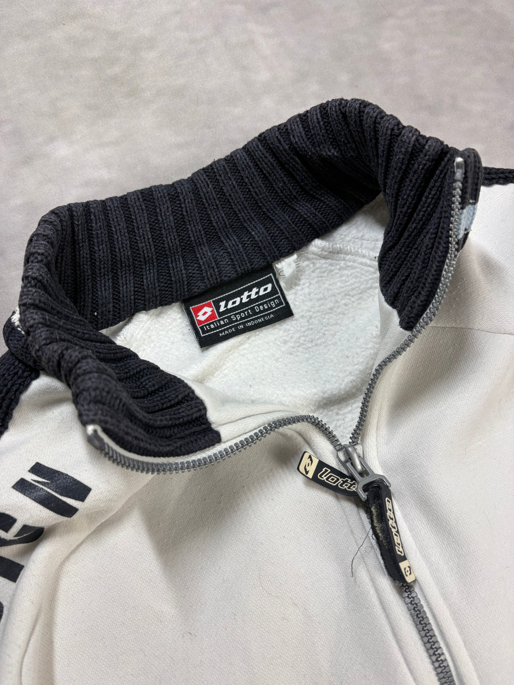 Lotto Track Zip Jacket White Navy – Vintage Y2K Sportswear (M)