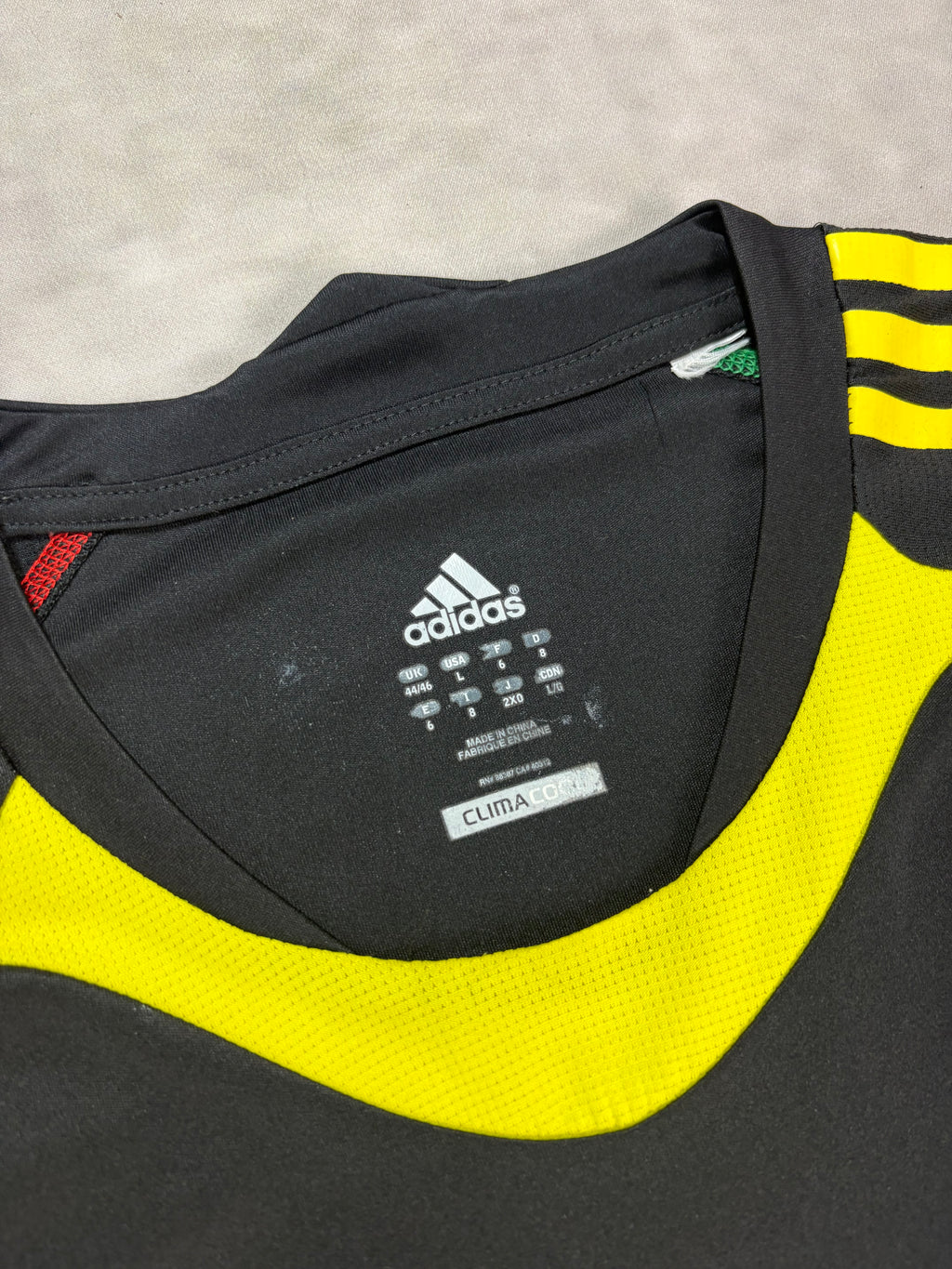 Vintage Adidas Olympique Marseille Training Jersey - Black Yellow (L)
